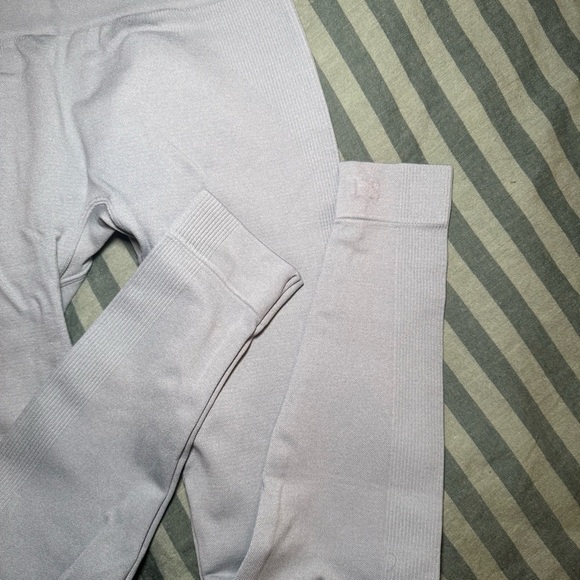 SET ACTIVE Sculptflex Power High-Rise Leggings - Small - Picture 2 of 6